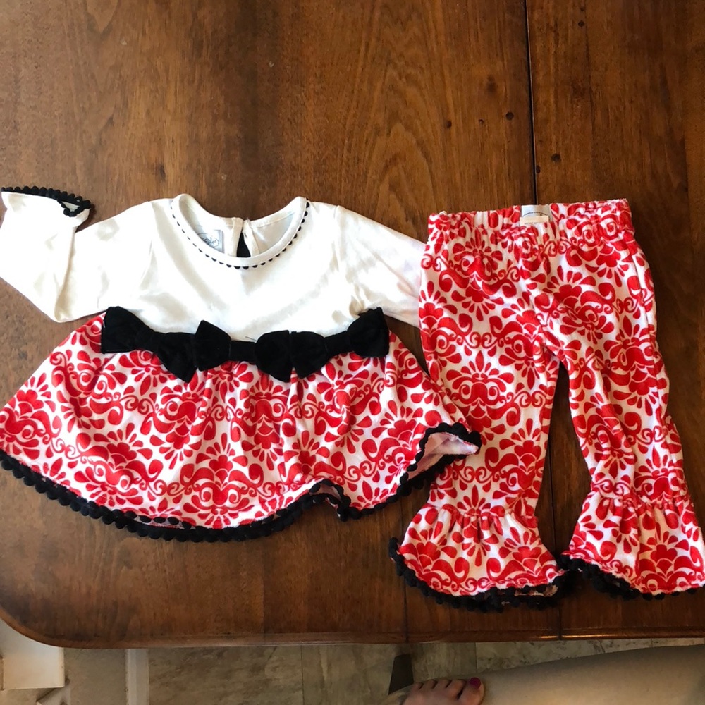 NWOT Mudpie Christmas Set 9-12M